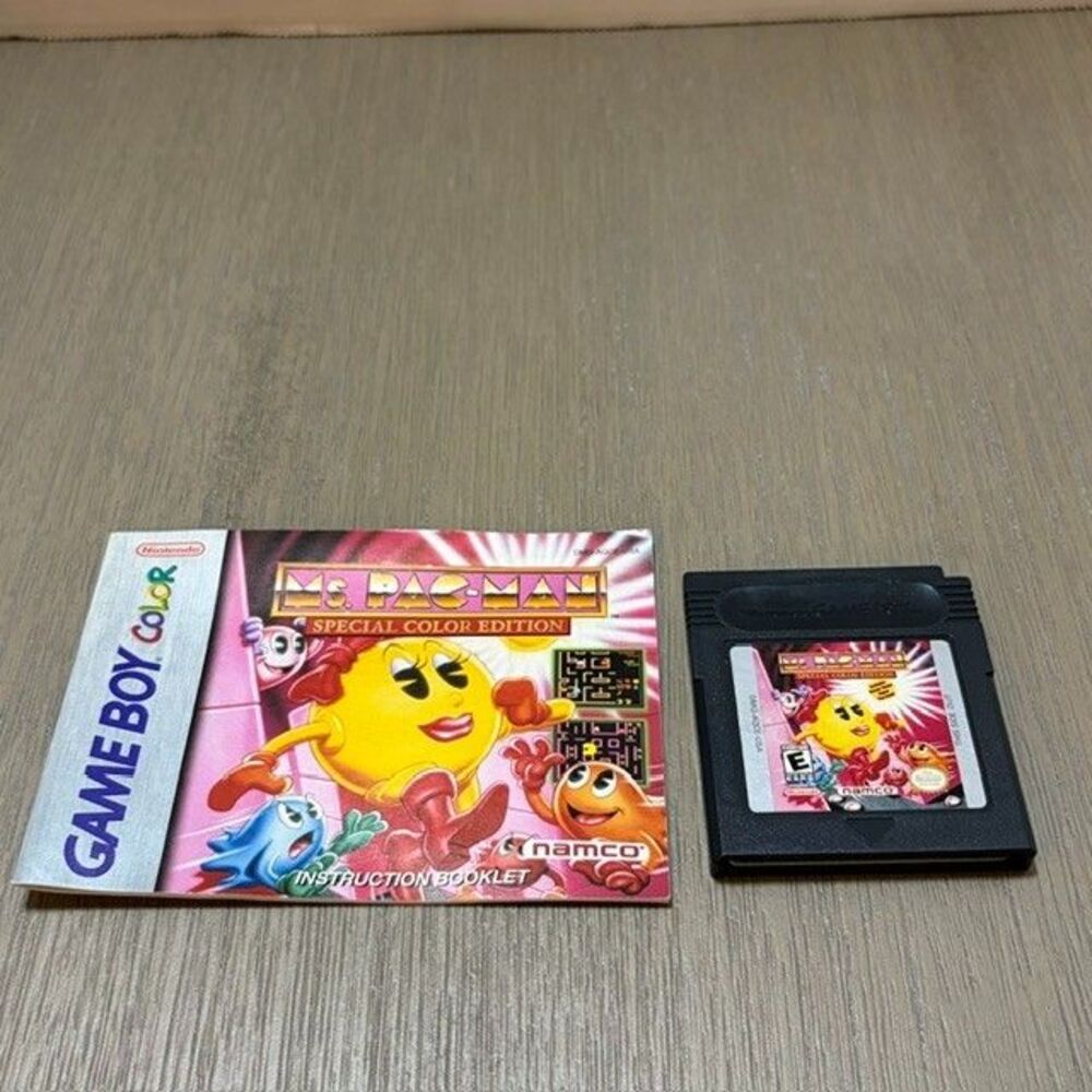 Ms. Pac-Man Special Color Edition Nintendo Game Boy Special Edition w/ Manual